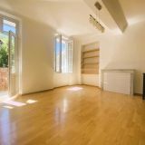 Appartement 3/4 pièces / 93 m² / 110 000 € / DIGNE-LES-BAINS