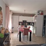 Immeuble / 109 m² / 156 000 € / AYETTE