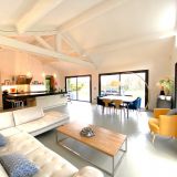 Maison 6 pièces / 215 m² / 1 150 000 € / LE PUY-SAINTE-REPARADE