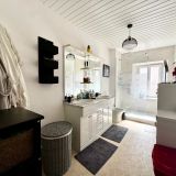 Maison 10 pièces / 265 m² / 229 000 € / SAINT-PIERRE-DE-TRIVISY