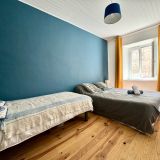 Maison 10 pièces / 265 m² / 229 000 € / SAINT-PIERRE-DE-TRIVISY