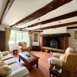Maison 6 pièces / 159 m² / 315 000 € / SAINT-ANTONIN-DE-LACALM