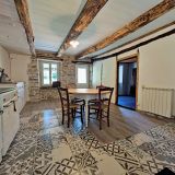 Maison 4 pièces / 100 m² / 95 000 € / BRASSAC