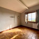 Maison 2 pièces / 78 m² / 165 000 € / LE TRAVET