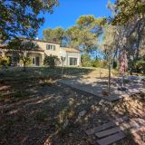 Maison 9 pièces / 215 m² / 720 000 € / FUVEAU