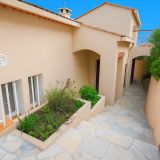 Maison 6 pièces / 150 m² / 686 000 € / SAINT-MANDRIER-SUR-MER