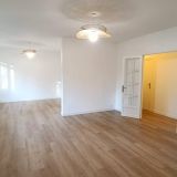 Appartement 4 pièces / 80 m² / 148 000 € / GRENADE