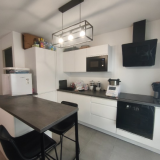 Appartement 3 pièces / 59 m² / 249 900 € / VITROLLES