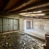 Stationnement 1 pièce / 44 m² / 15 000 € / SAINT-SALVY-DE-LA-BALME