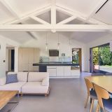 Maison 6 pièces / 200 m² / 980 000 € / LE PUY-SAINTE-REPARADE