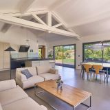 Maison 6 pièces / 200 m² / 980 000 € / LE PUY-SAINTE-REPARADE