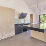 Maison 6 pièces / 200 m² / 980 000 € / LE PUY-SAINTE-REPARADE