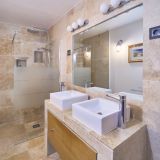 Maison 6 pièces / 200 m² / 980 000 € / LE PUY-SAINTE-REPARADE