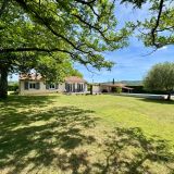 Maison 7 pièces / 146 m² / 279 000 € / ROQUECOURBE