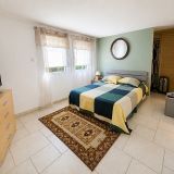 Maison 8 pièces / 200 m² / 525 000 € / PUGET-VILLE