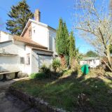 Maison semi individuelle 5 pièces  de 135 m² 