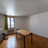 Immeuble / 250 m² / 368 421 € / AMBONNAY
