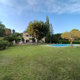 Maison 6 pièces / 200 m² / 1 230 000 € / EGUILLES