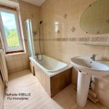Maison 9 pièces / 250 m² / 250 000 € / BONNEVENT-VELLOREILLE