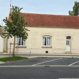 Maison 8 pièces / 212 m² / 253 000 € / BEAURAINS